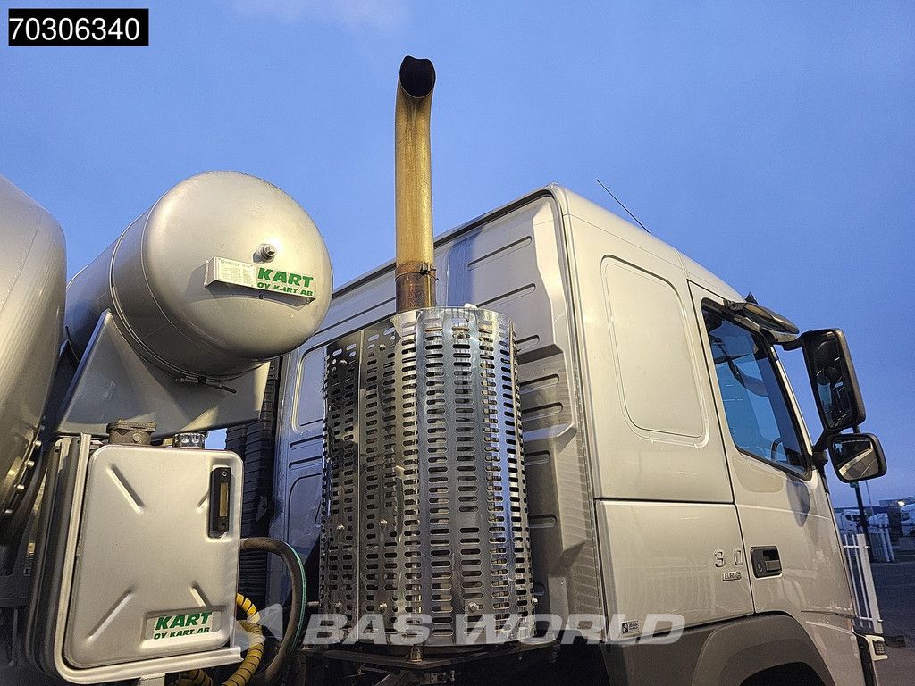 Volvo FM FM 330 8X4 9m3 Mixer Manual Sleepercab Climate control Euro 6