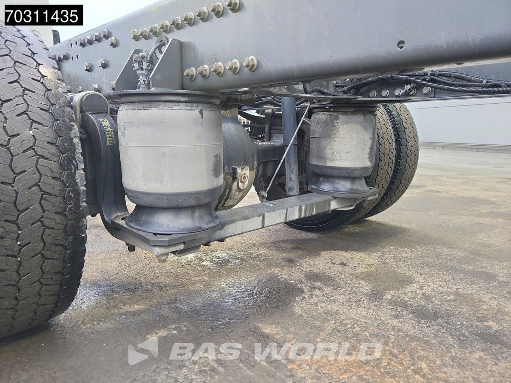 Volvo FL 210 4X2 12 tons chassis rear air suspension Airco Automatic Euro 6