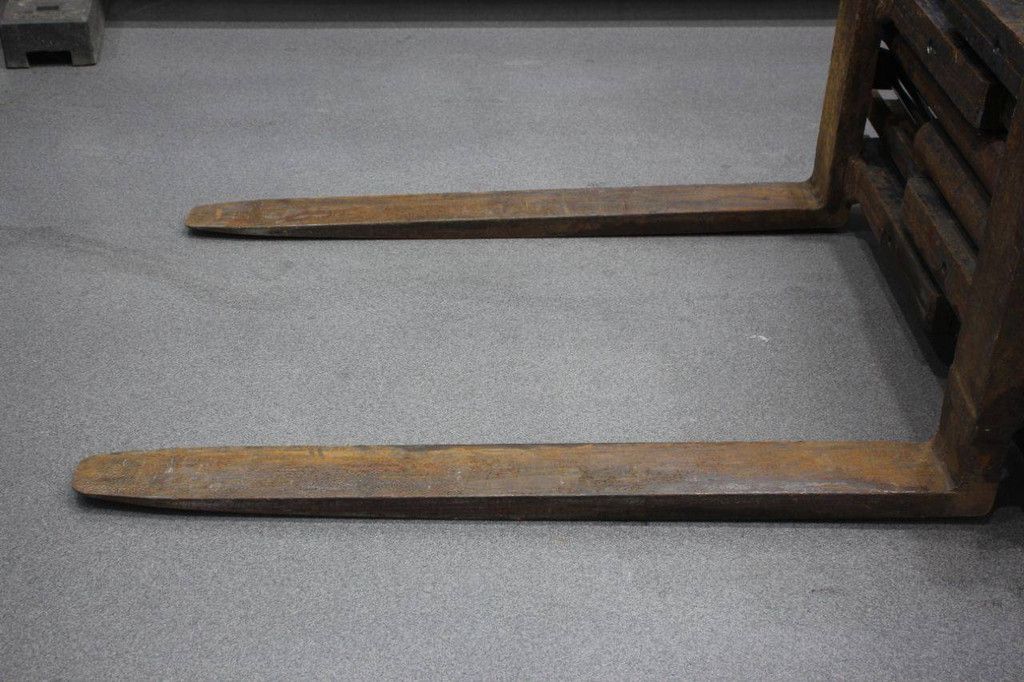 Gabelstapler Linde H50D Diesel 5000kg 7m 2006