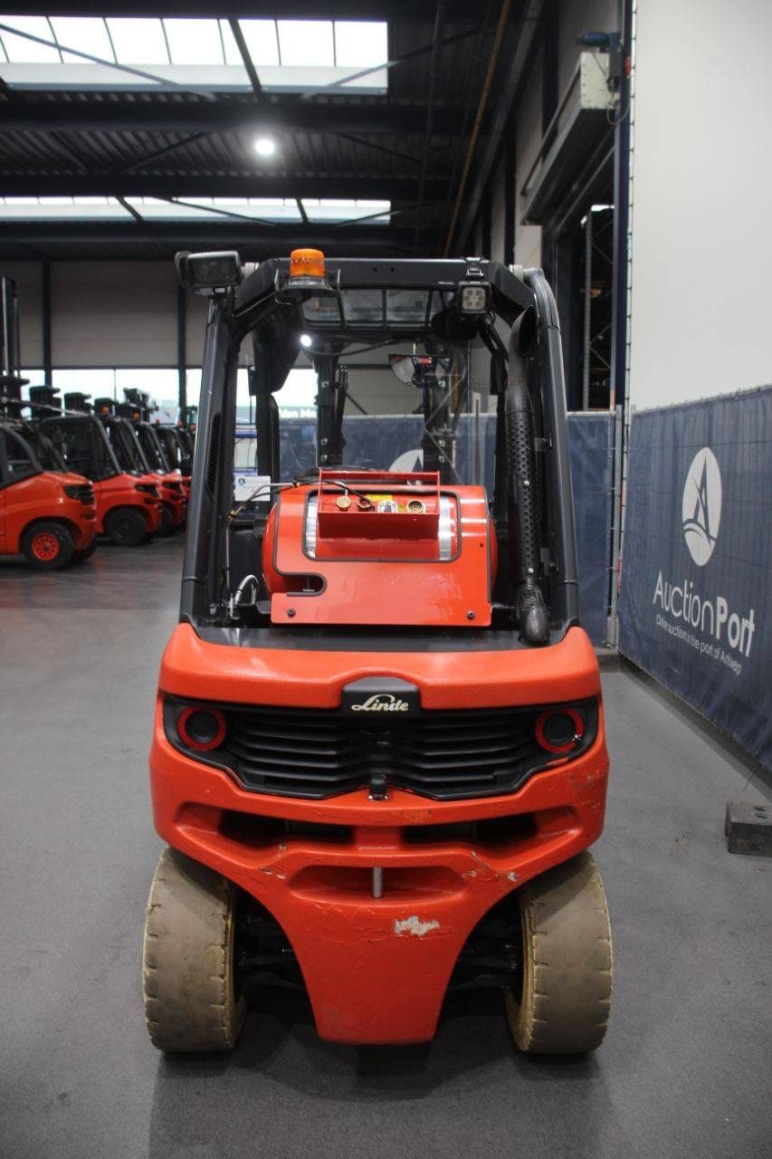 Gabelstapler Linde H25T-01 LPG 2500kg 6,8m 2020