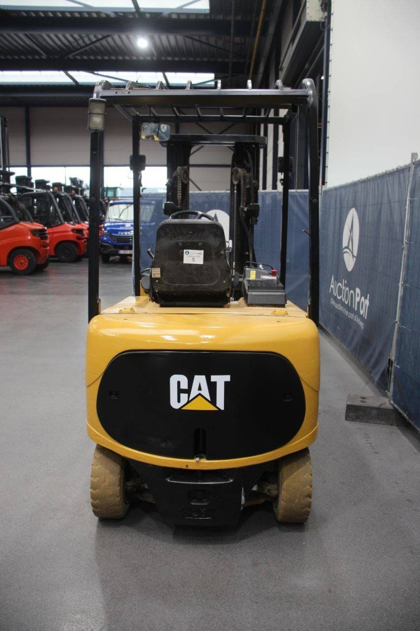 Forklift Caterpillar EP25K Electric 2005
