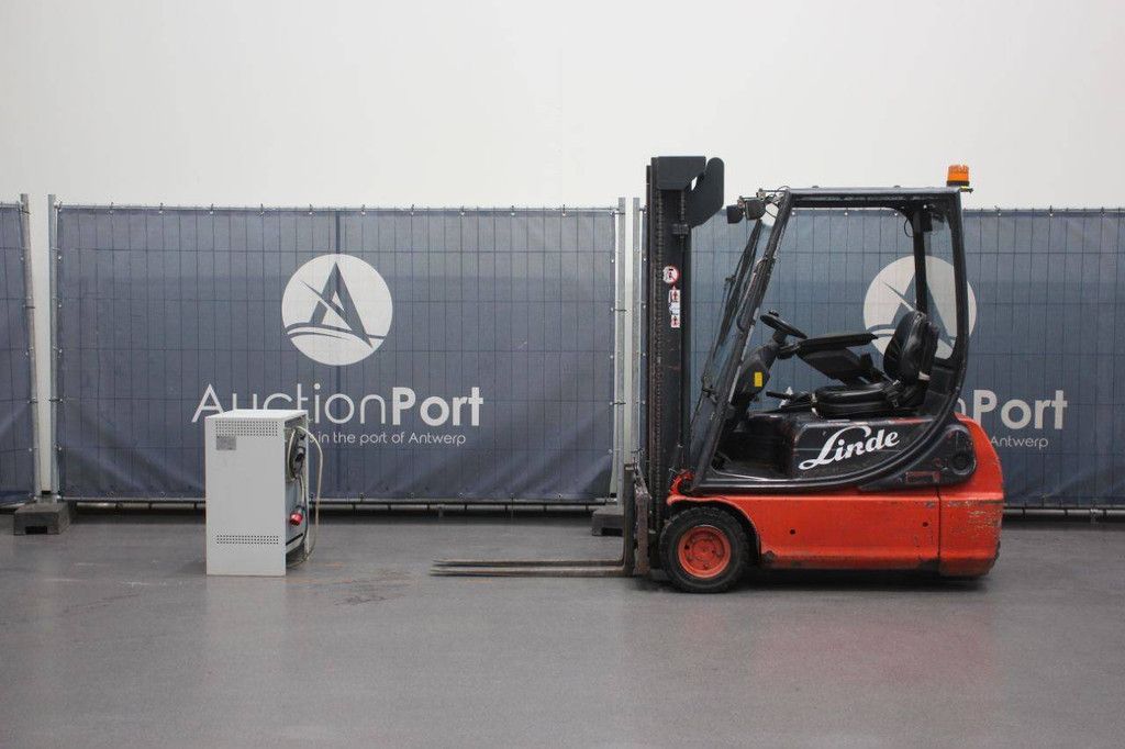 Linde E16 Elektro-Gabelstapler