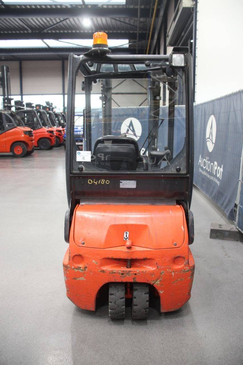 Linde E16 Elektro-Gabelstapler