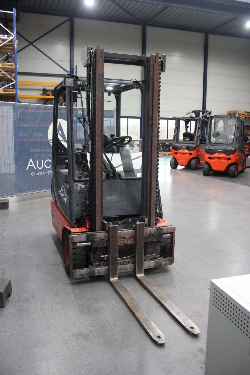 Linde E16 Elektro-Gabelstapler