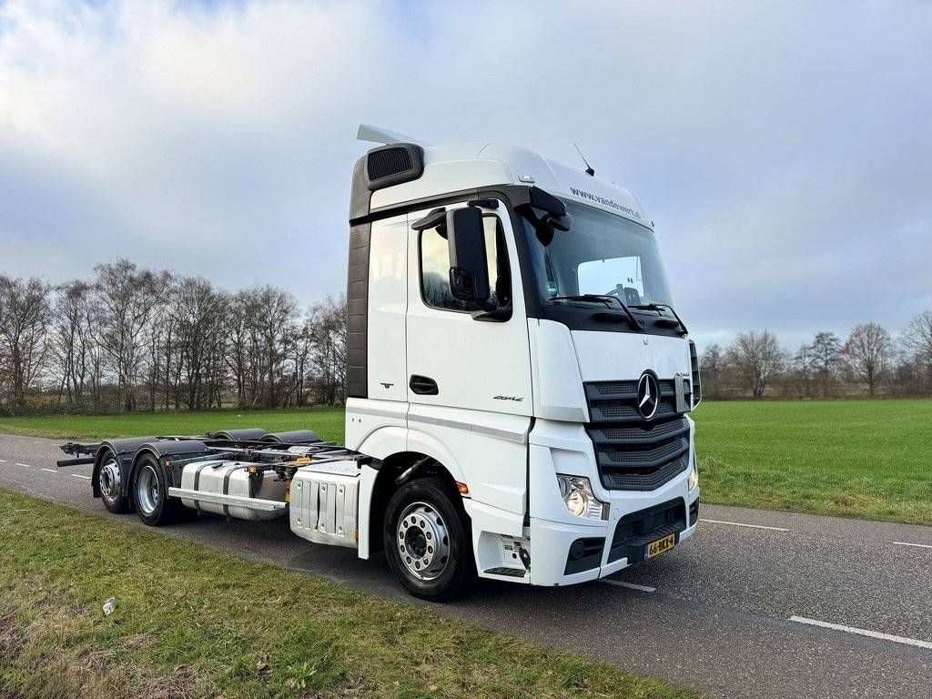 Chassis Cabin Mercedes-Benz Actros 2542LL 6x2 BDF Diesel 422pk 2018