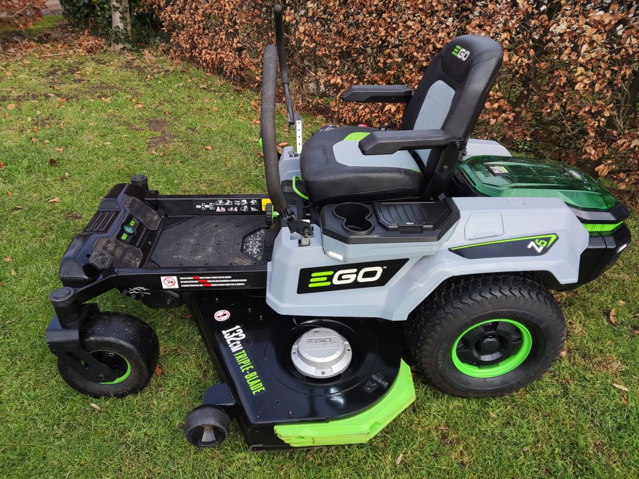 EGO accuzitmaaier (type ZT5201E-L, 132 cm, Zero-Turn, 158 h)