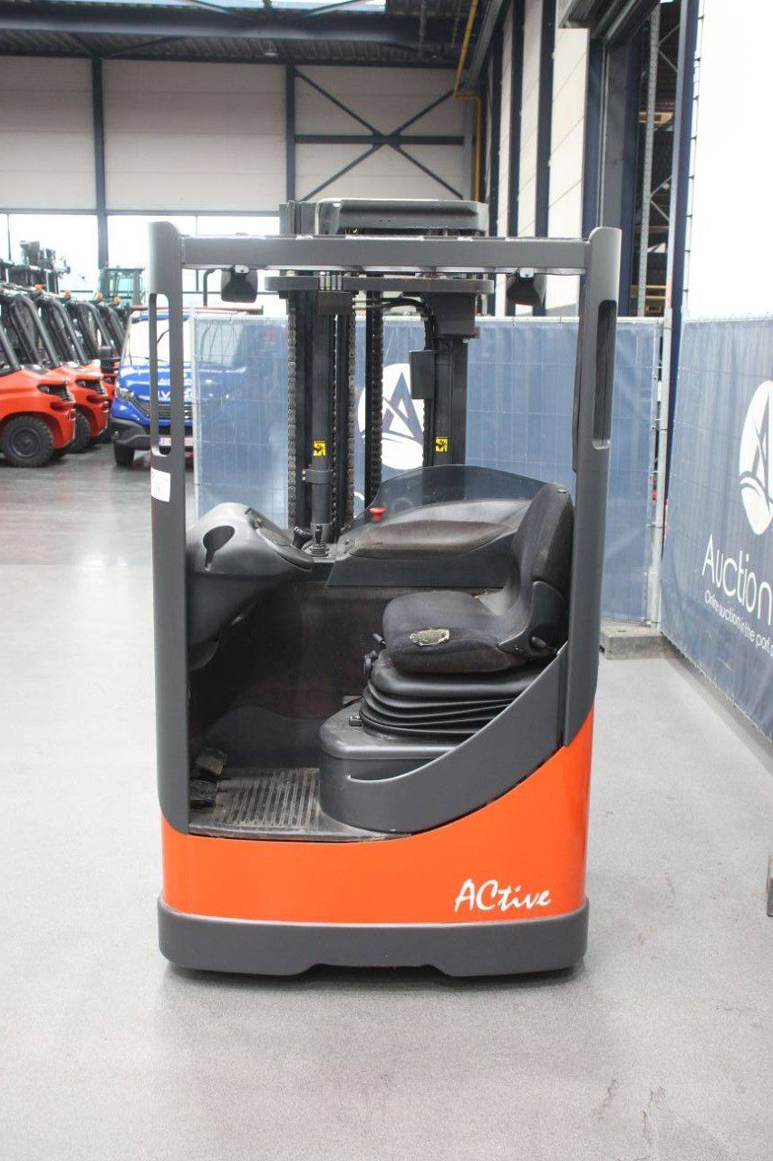 Schubmaststapler Linde R14 Electric 1400 kg 5,09 m 2005