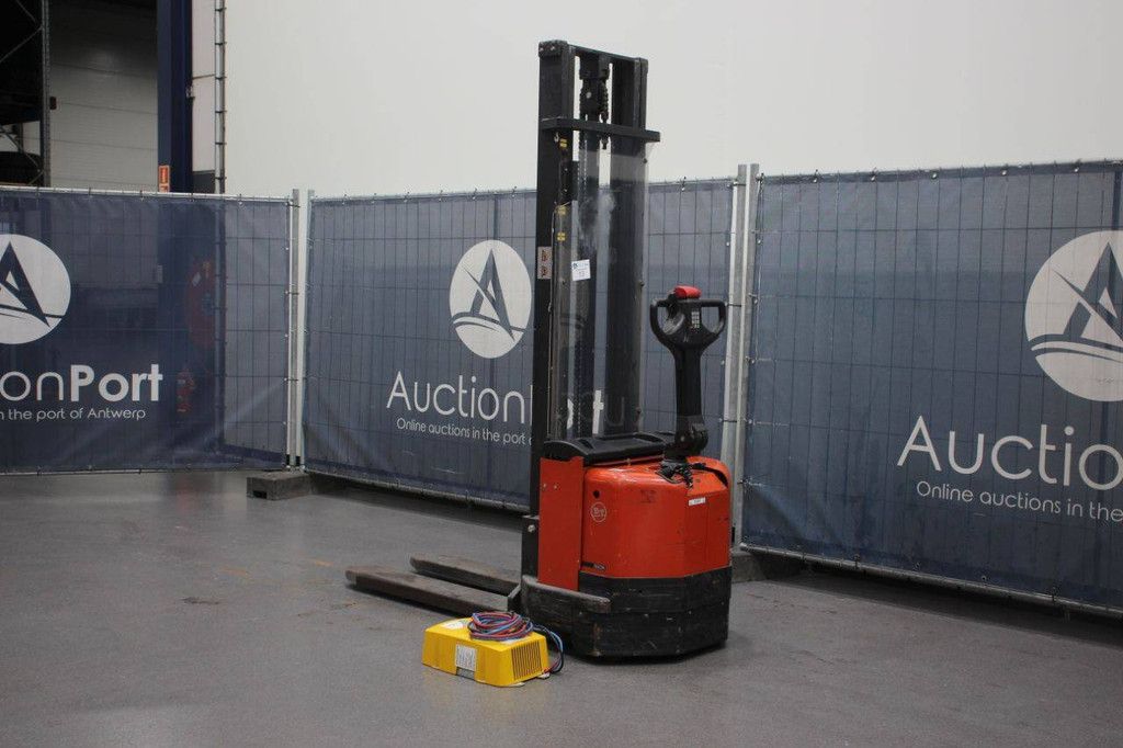 Stapler BT S12 Elektro 1200 kg 3,7 m 2004