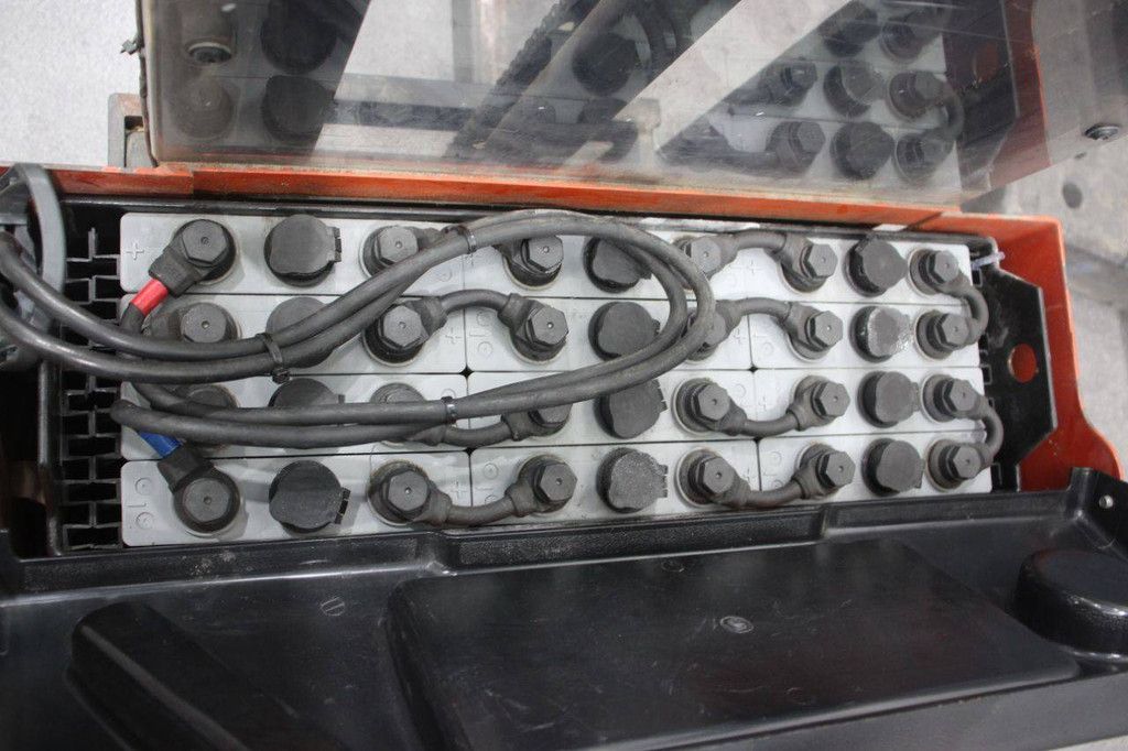 Stapler BT S12 Elektro 1200 kg 3,7 m 2004