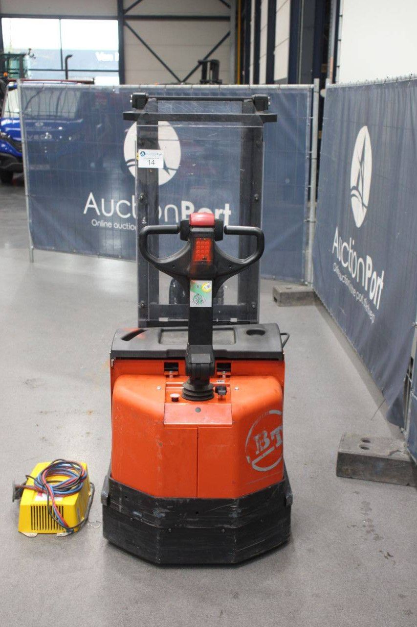 Stacker BT S12 Electric 1200kg 2.7m 2004