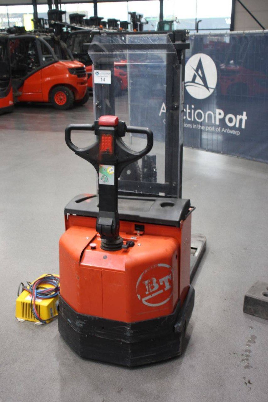 Stacker BT S12 Electric 1200kg 2.7m 2004