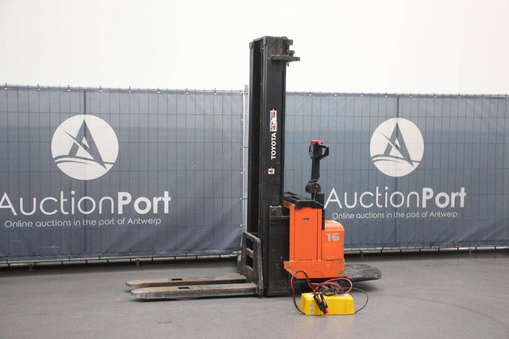 Toyota SLL 16 Elektrostapler 1600 kg 2000