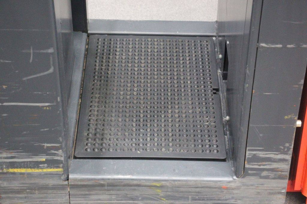 Order picker Linde V08-02 Electric 800kg 2018