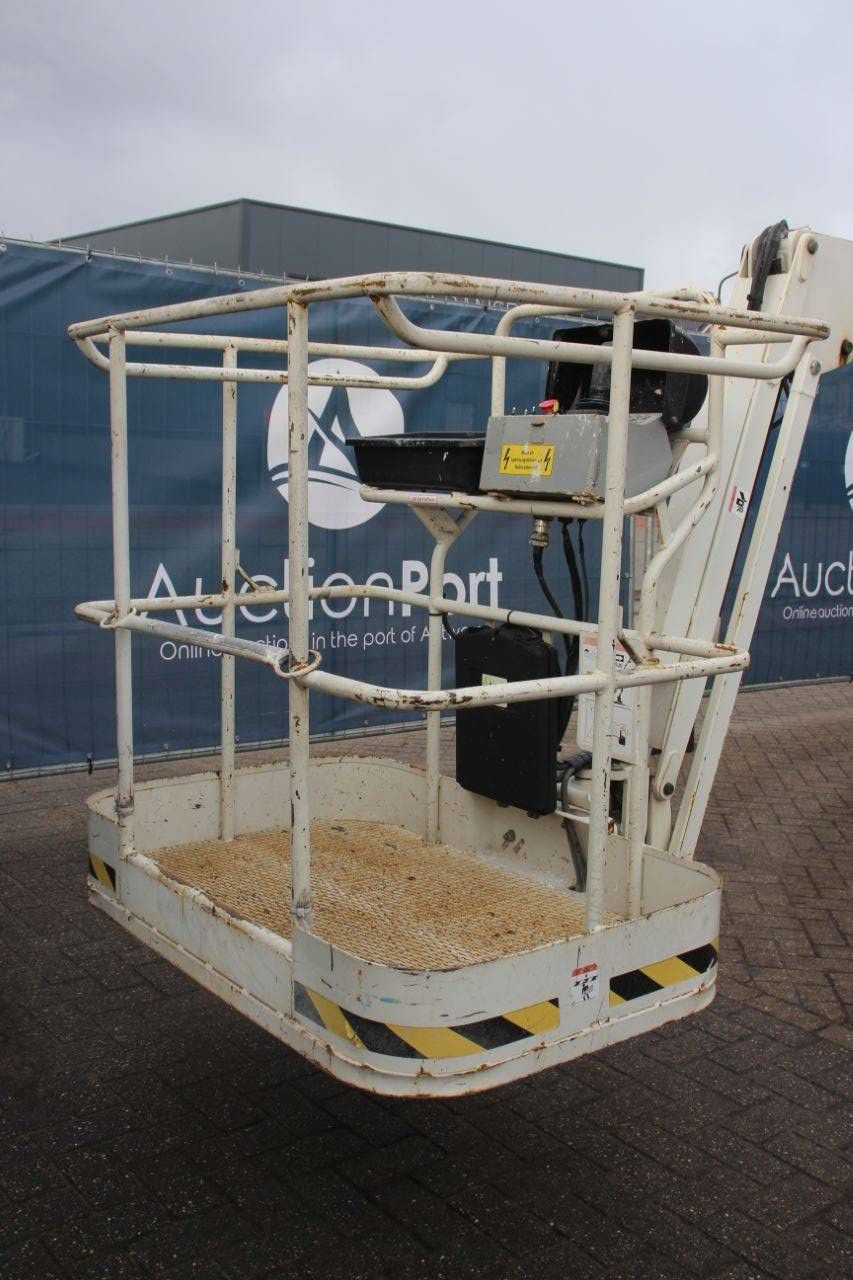 Telescopic aerial work platform Manitou 150 AET JL Bi-energy 15m 2015