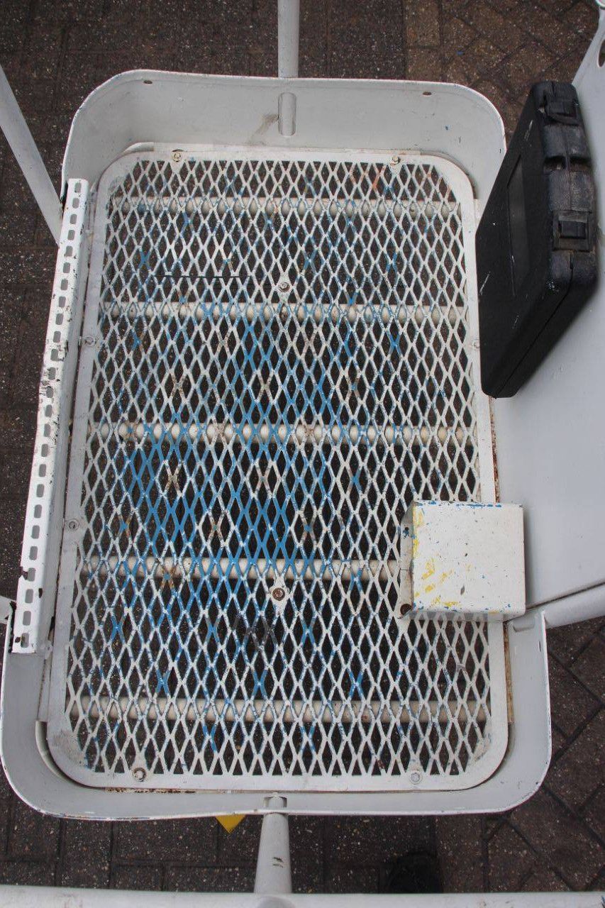 Genie Z-30/20N RJ Electric Articulating Boom Lift 10.89m 2012