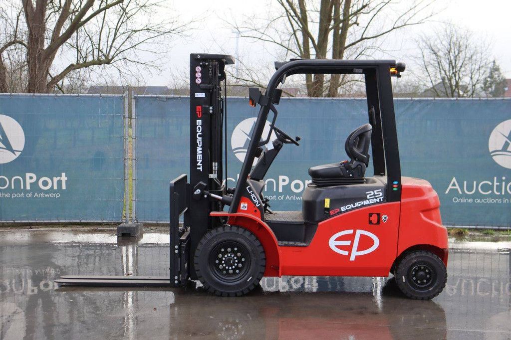 Gabelstapler EP Equipment EFL253-B Elektro 2500 kg Baujahr 2023 Neu