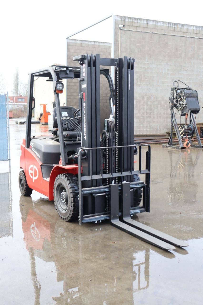 Gabelstapler EP Equipment EFL253-B Elektro 2500 kg Baujahr 2023 Neu