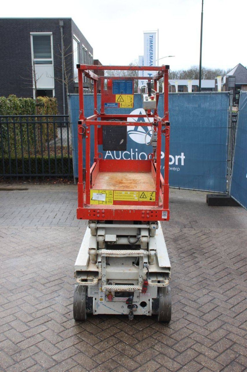 Scissor lift Skyjack SJ III 3219 Electric 7.8m 2015