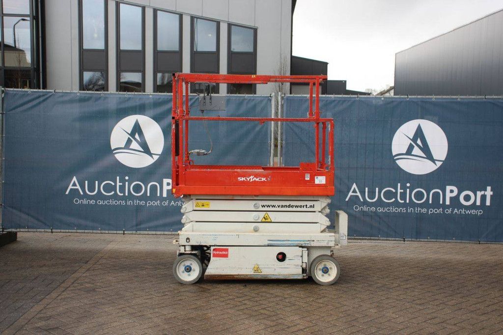 Scherenarbeitsbühne Skyjack SJ III 3219 Electric 7,8 m 2015