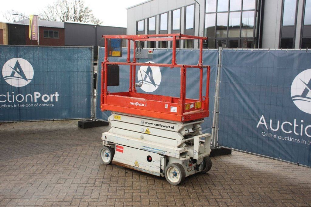 Scherenarbeitsbühne Skyjack SJ III 3219 Electric 7,8 m 2015