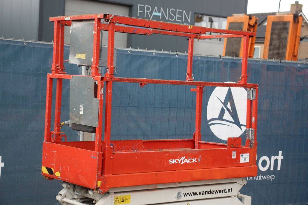 Scherenarbeitsbühne Skyjack SJ III 3219 Electric 7,8 m 2015