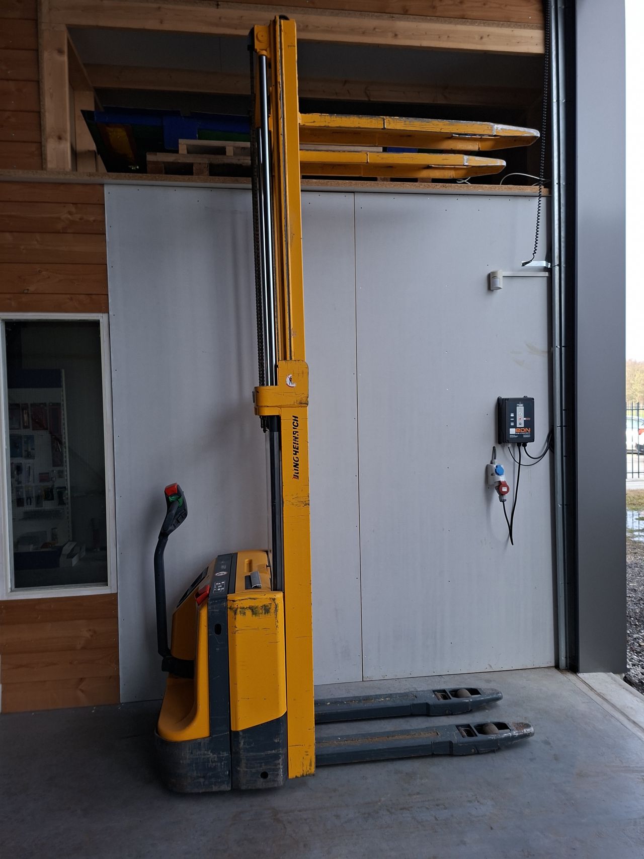 Jungheinrich ejc-z 14 1400 kg 2.9 meter initiele heffing