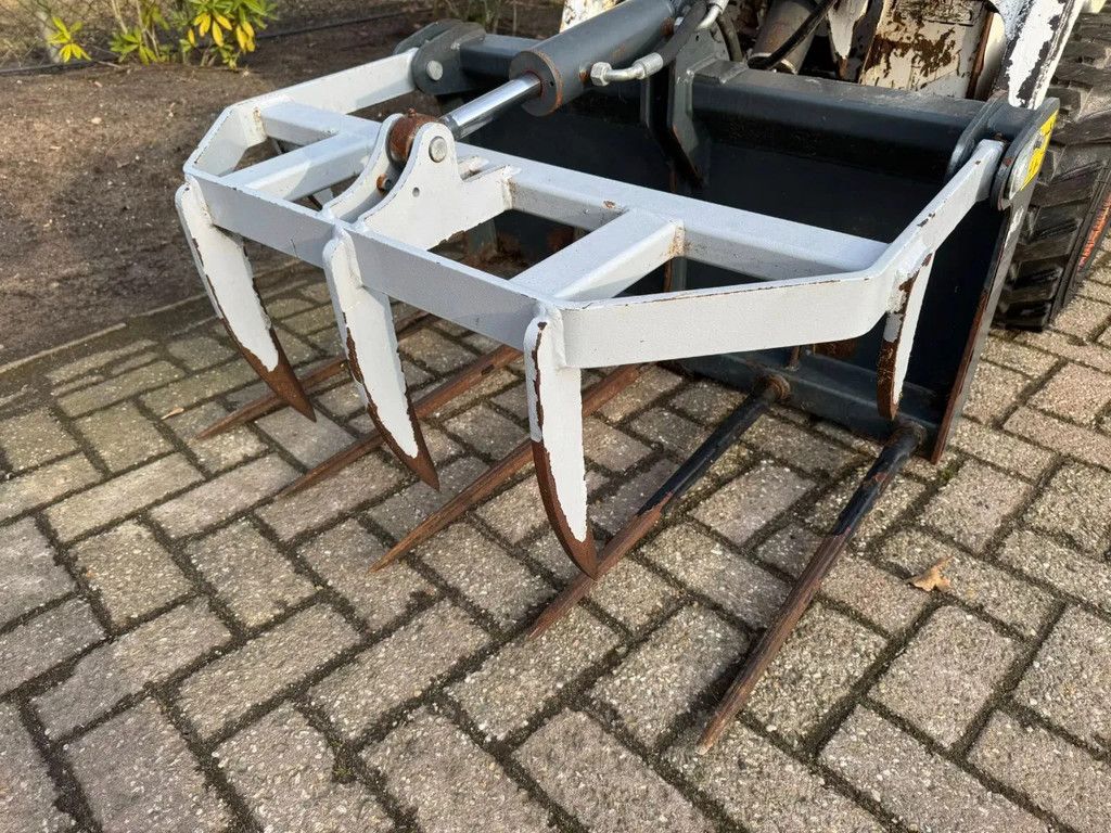 Bobcat 453 Schranklader shovel loader