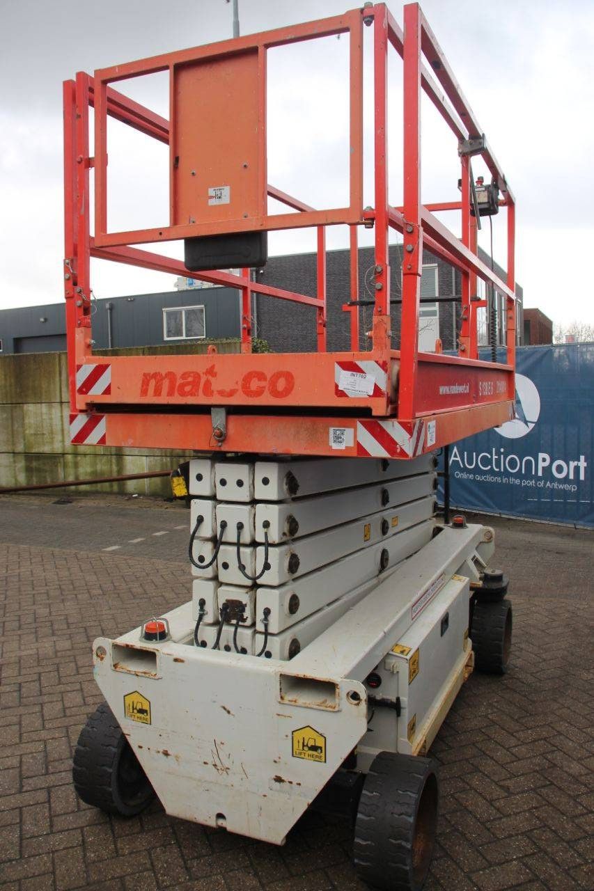 Scherenarbeitsbühne Holland Lift Ecostar HL-11812 Elektro 13,8 m 2013