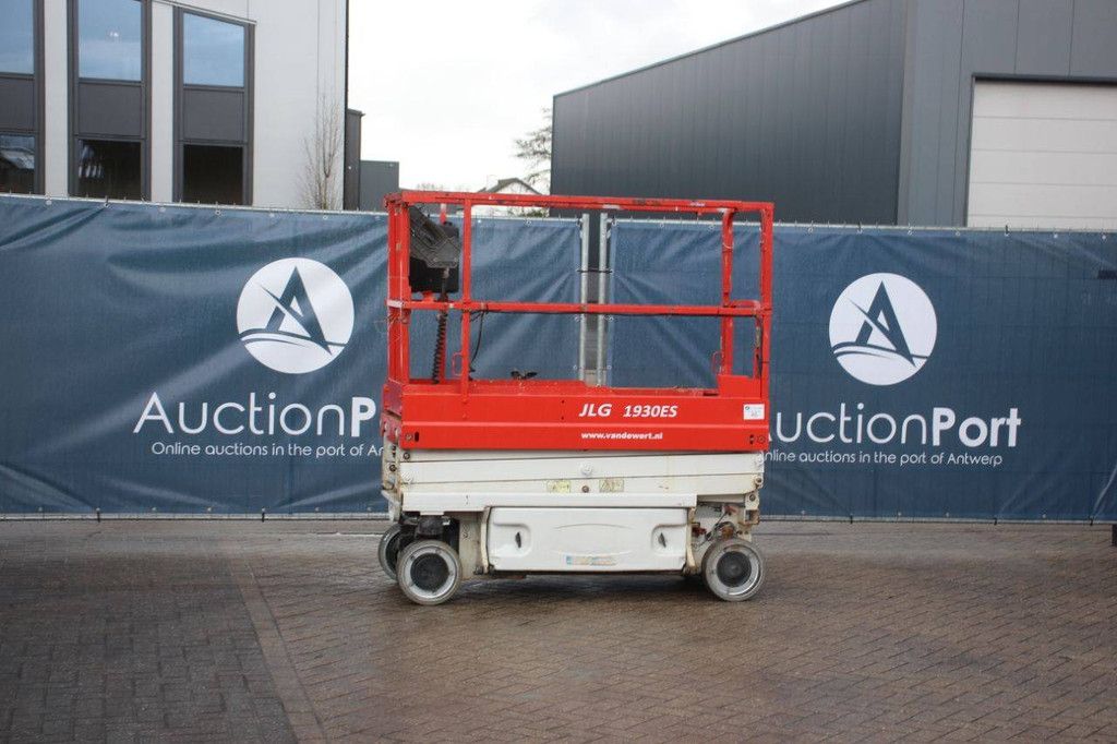 JLG 1930ES Electric Scissor Lift 7.72m 2015