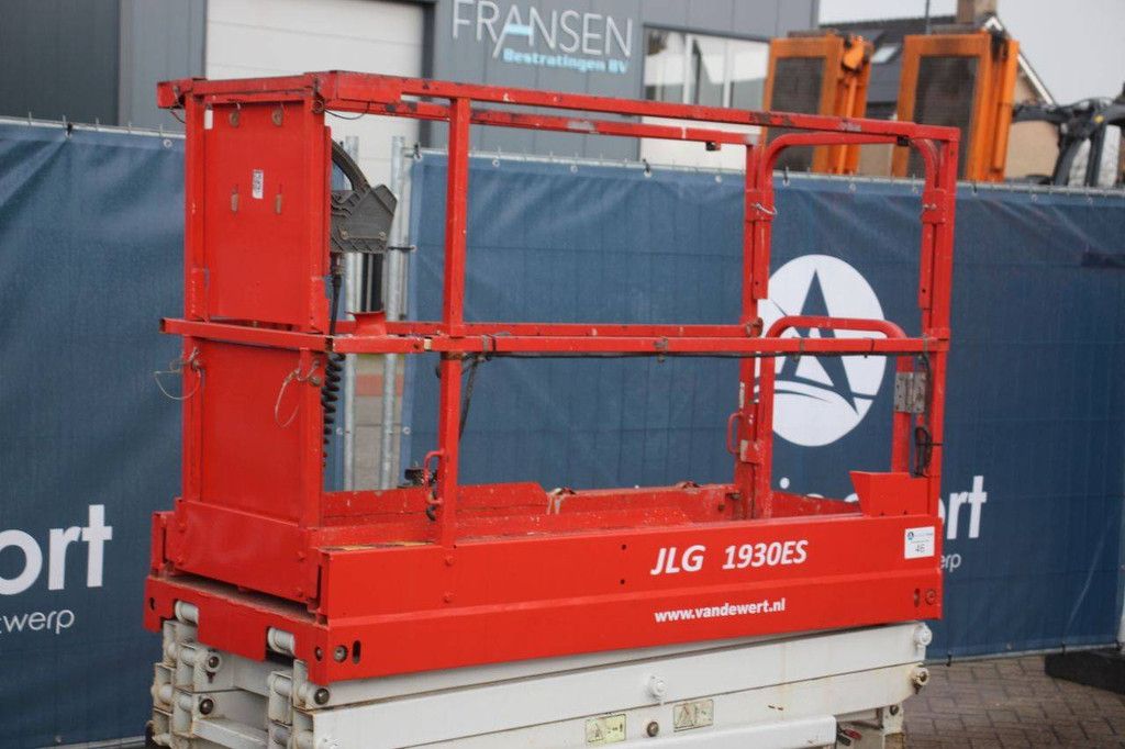 JLG 1930ES Electric Scissor Lift 7.72m 2015