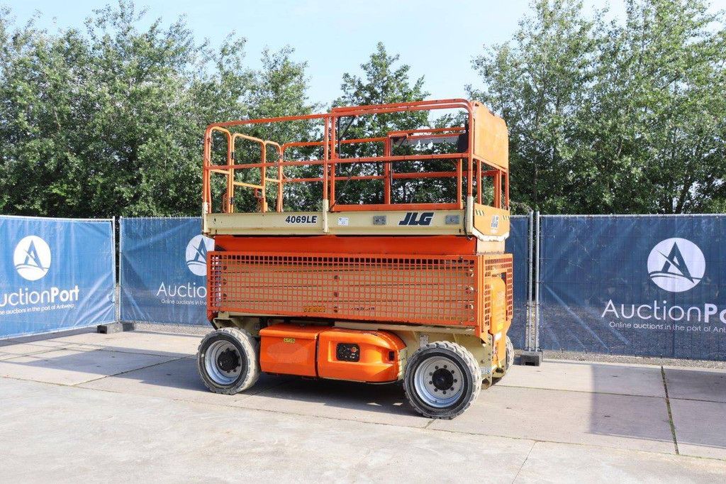 JLG 4069LE Elektrische Scherenbühne 290 kg 14,19 m 2010