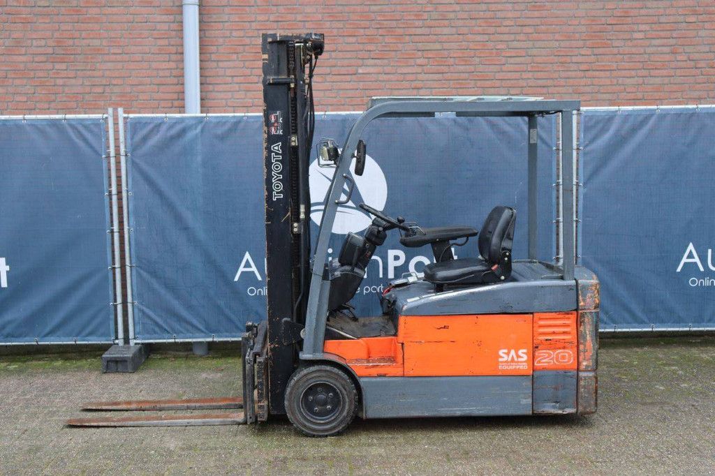 Forklift Toyota 7FBEF20 Electric 2000kg 5.5m 2003