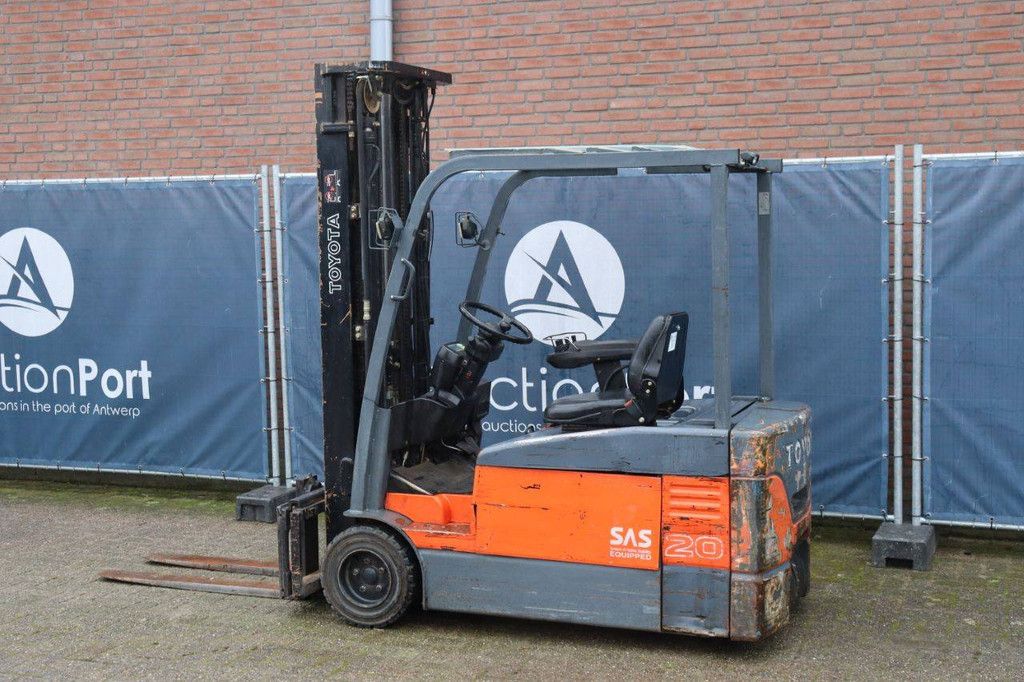 Forklift Toyota 7FBEF20 Electric 2000kg 5.5m 2003