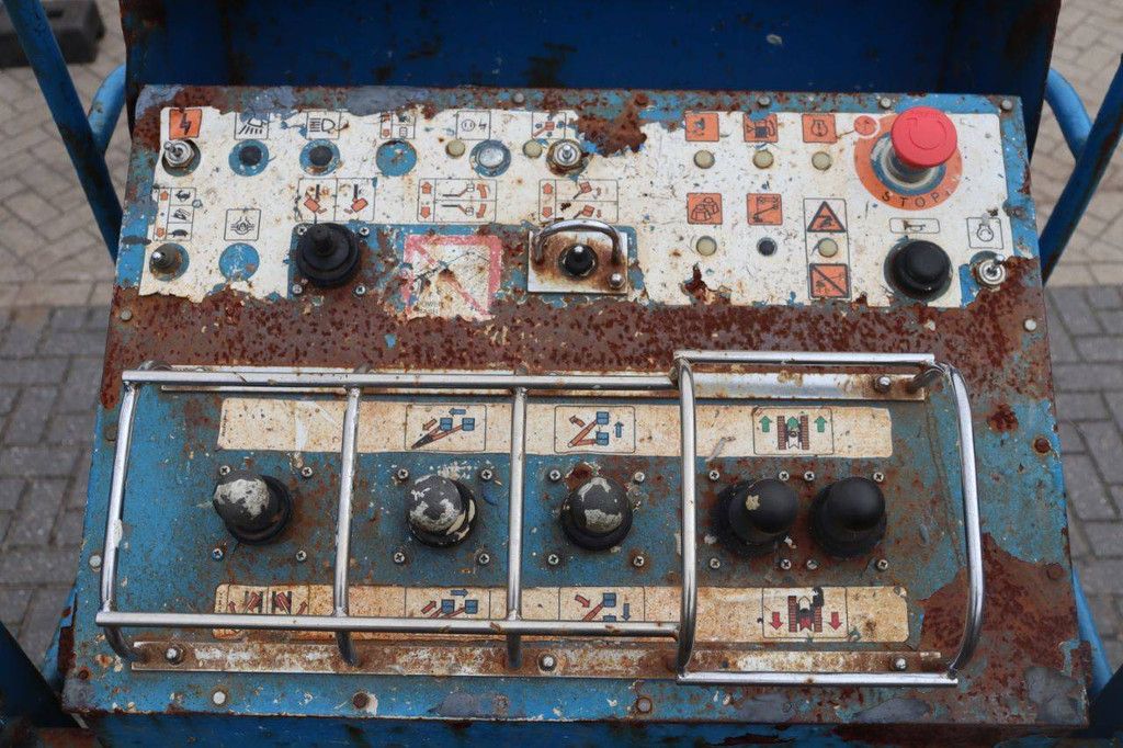 Teleskoparbeitsbühne Aichi SR18A Diesel 20m 2007