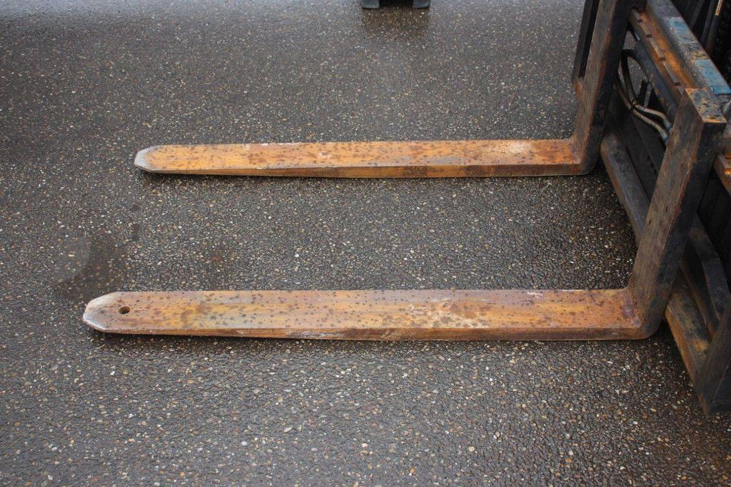 Gabelstapler Daewoo D25S Diesel