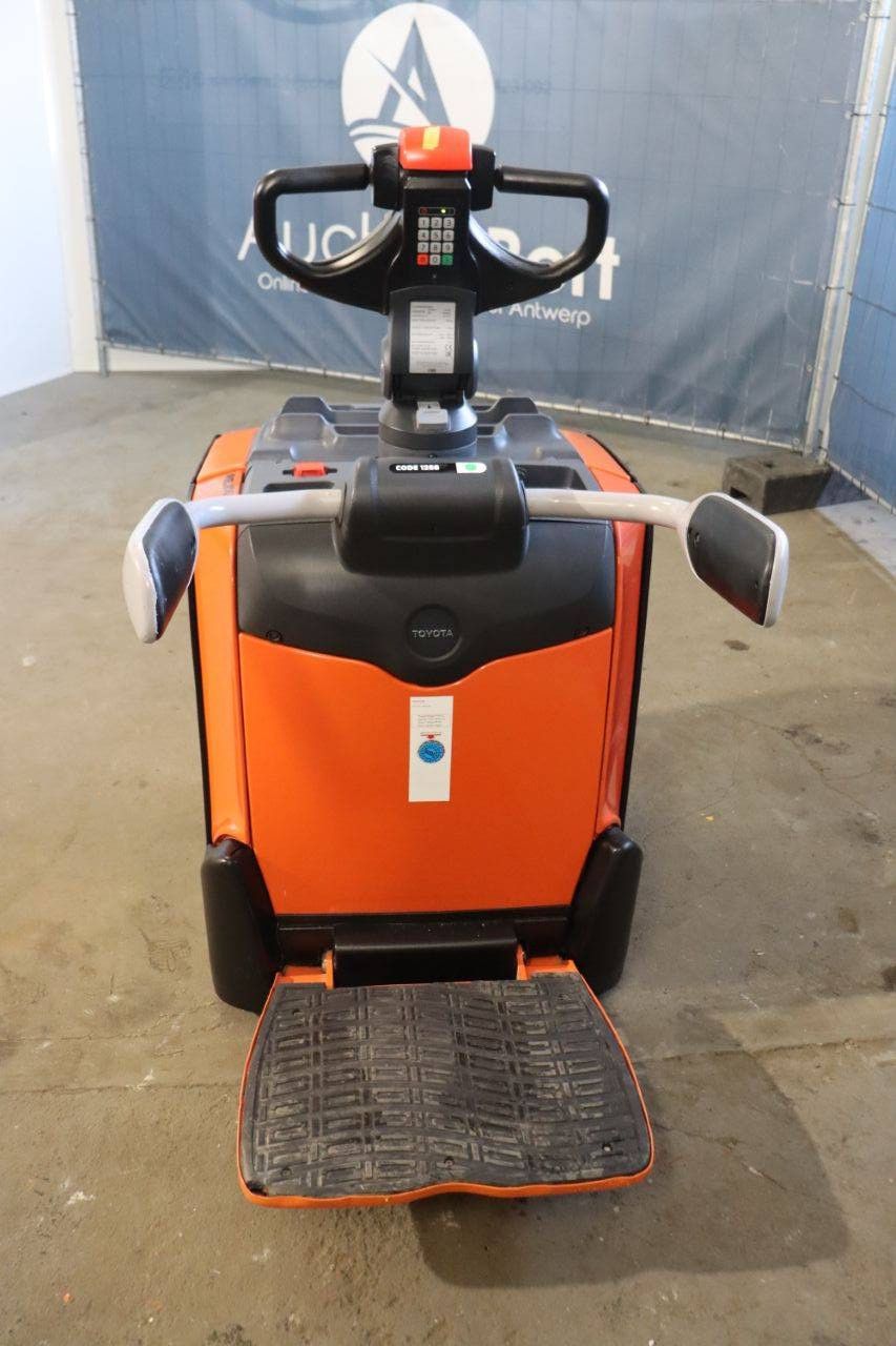 Toyota LPE250 Electric Pallet Truck 2500kg 2019