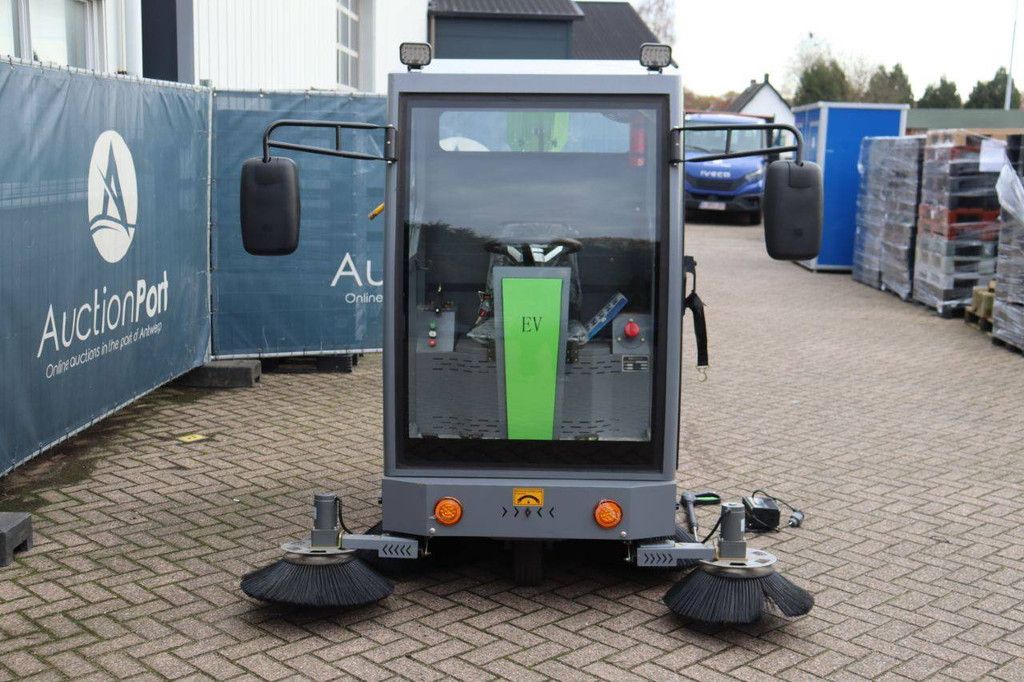 Veegmachine D19 Elektrisch 48V 2025 Nieuw