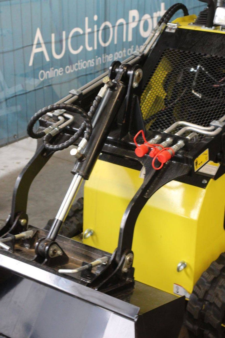 Skidster Machpro MPS330 Benzin 13,5 PS Neu