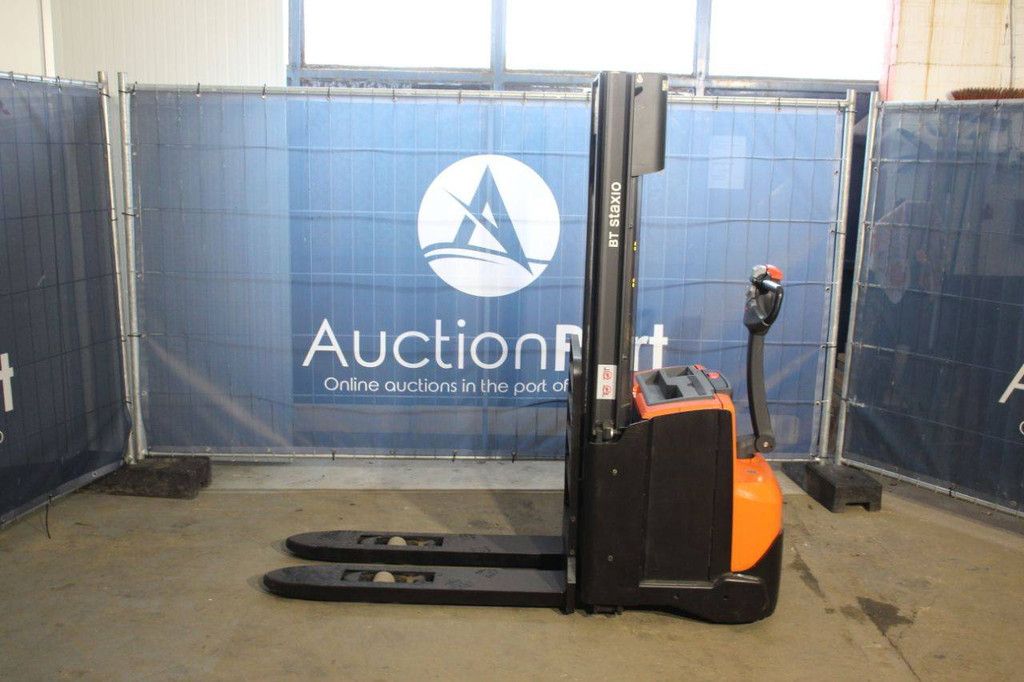 Stapler Toyota SWE 140L Elektro 1400kg 2,9m 2017