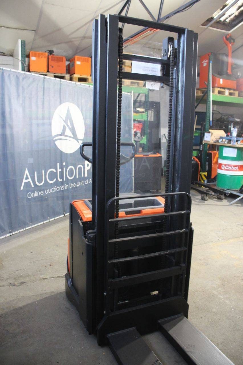 Stapler Toyota SWE 140L Elektro 1400kg 2,9m 2017