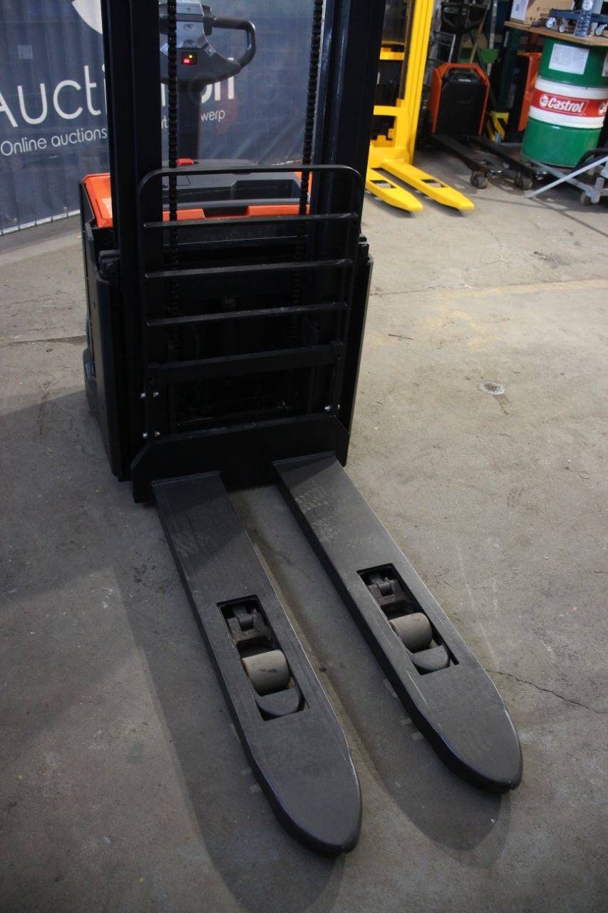 Stapelaar Toyota SWE140L Elektrisch 1400kg 2.9m 2017