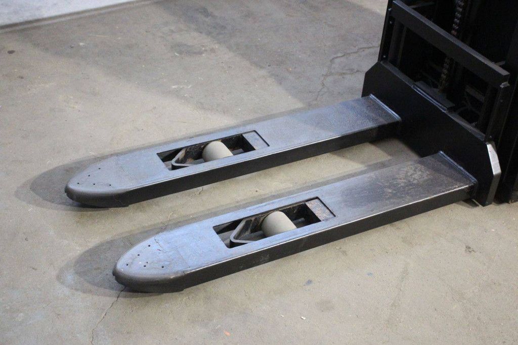 Stapler Toyota SWE120 Elektro 1200kg 2,9m 2018