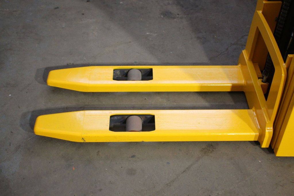 Stapler Jungheinrich EJC 216 Elektro 1600 kg 5,25 m 2015