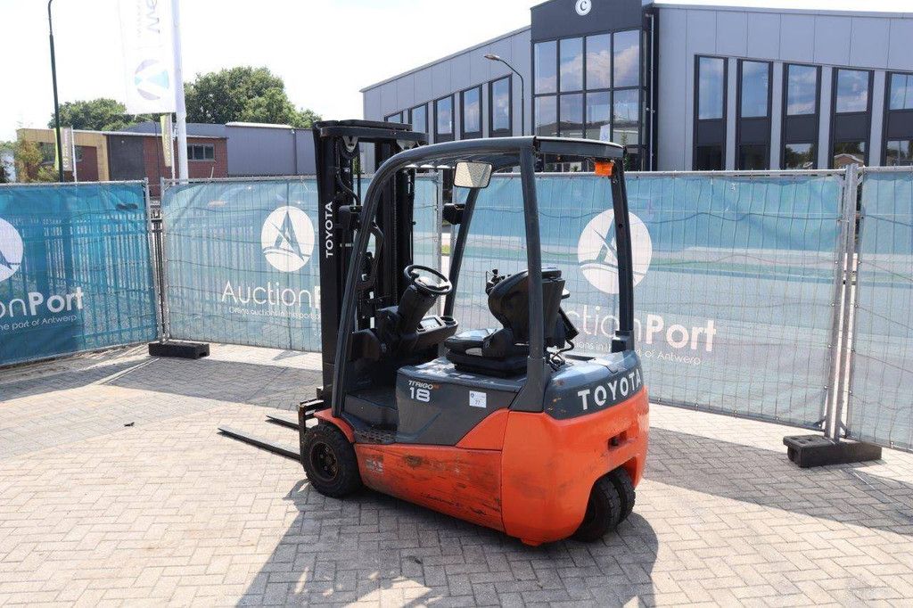Forklift Toyota 8FBET18 Electric 1800kg 5m 2013