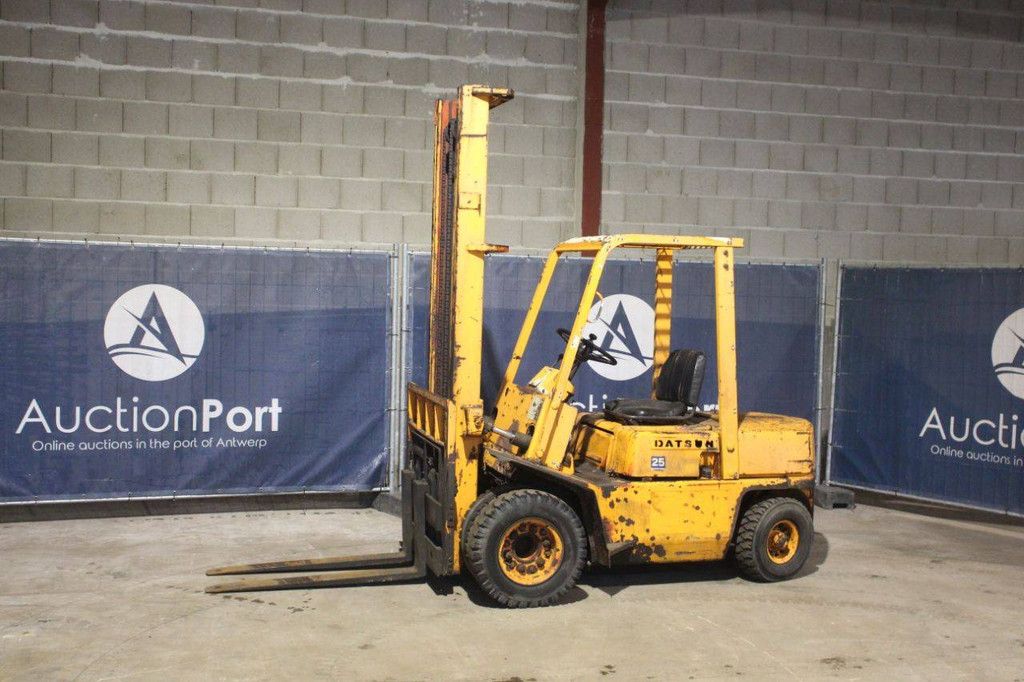 Gabelstapler Datsun QF02 Diesel 2500 kg 3,3 m