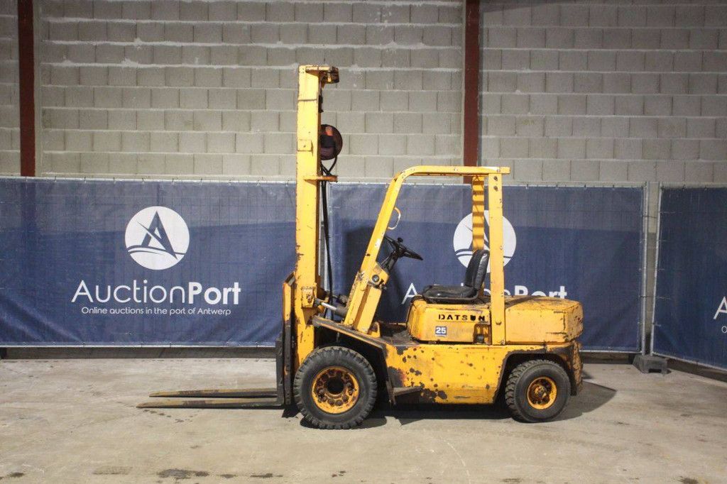 Gabelstapler Datsun QF02 Diesel 2500 kg 3,3 m