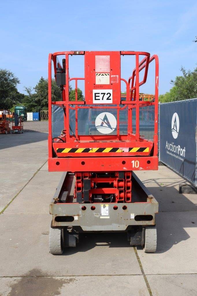 Scherenarbeitsbühne Haulotte Compact 10 Electric 450kg 10m 2013