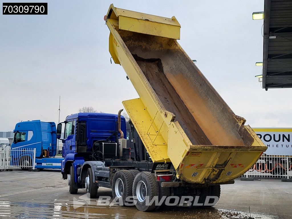 MAN TGS 35.440 8X4 14m3 tipper Steelsuspension Big-Axle Retarder Automatic Euro 6