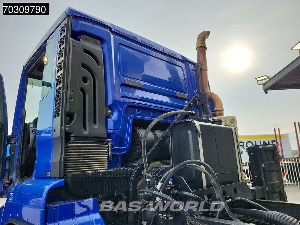 MAN TGS 35.440 8X4 14m3 tipper Steelsuspension Big-Axle Retarder Automatic Euro 6