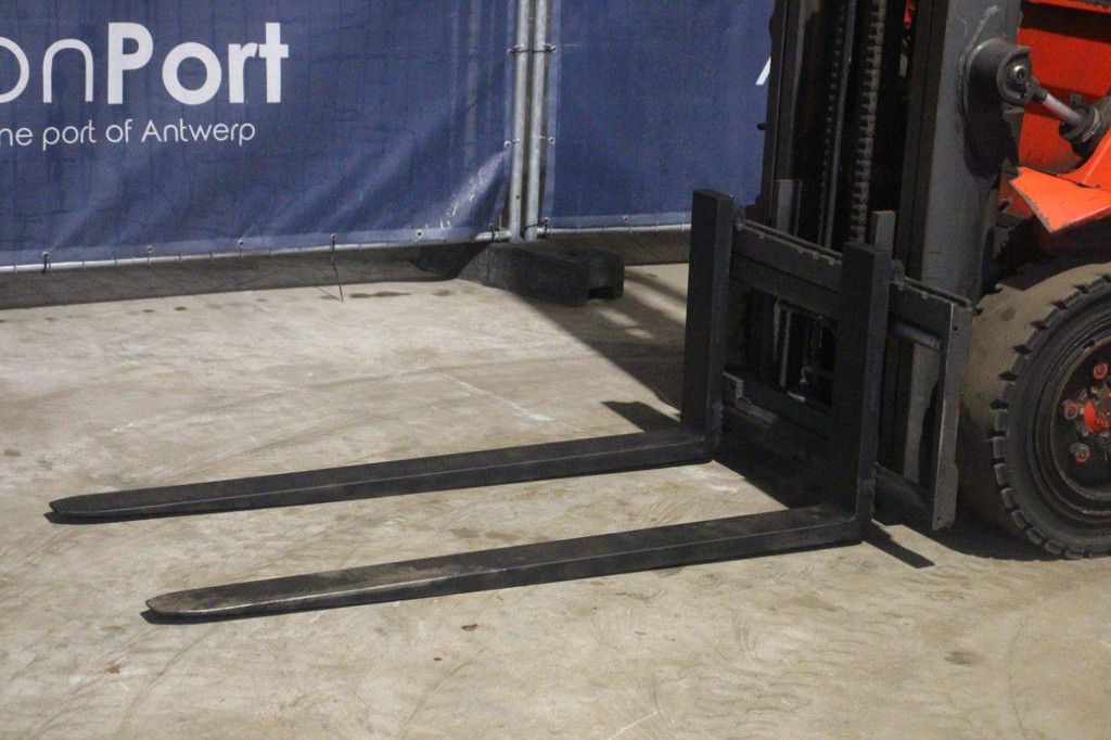 Gabelstapler Nissan UG1D2A32LQ LPG 3200kg 3,3m 2008